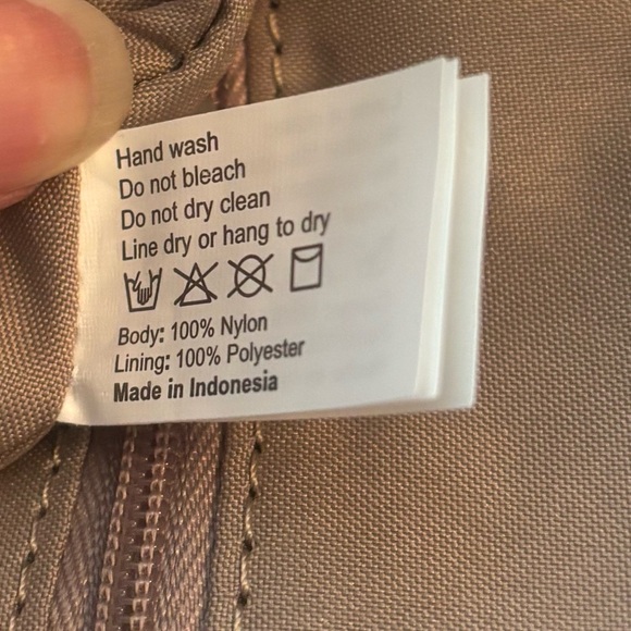 NWT Baggallini All Set 3-in-1 Tote Backpack RFID Travel Bag Black Crossbody New - Picture 7 of 13